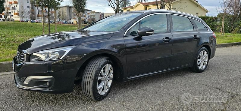 Usata Peugeot 508 SW 120 CV (88 kW) 2017 Nero Station wagon