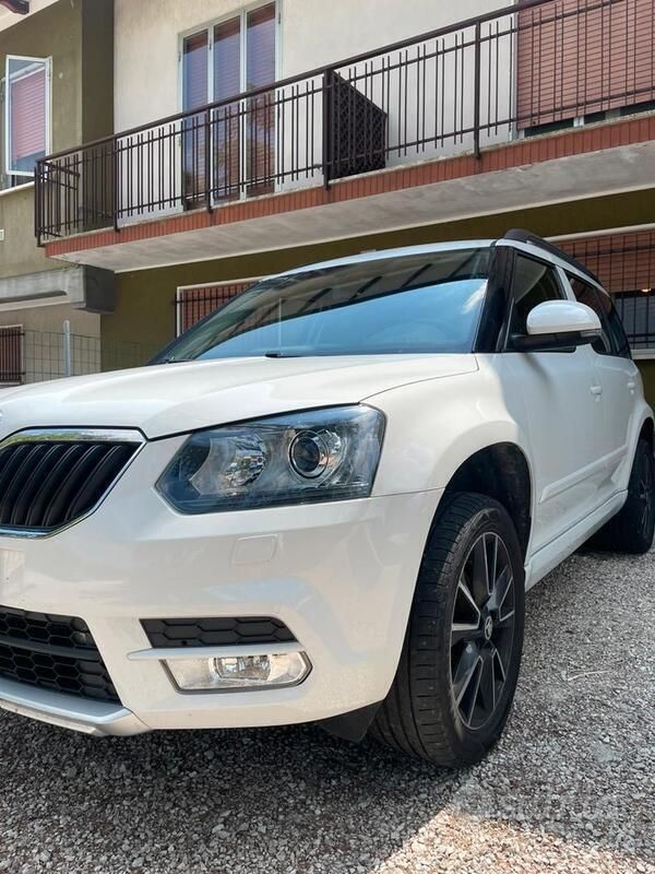 Usata Skoda Yeti Style 110 CV (80 kW) 2017 Bianco SUV