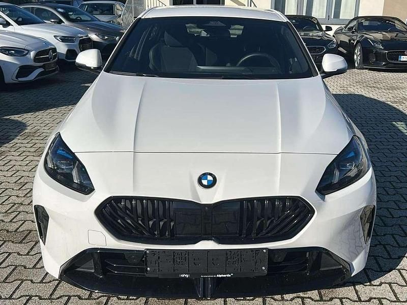 Usata BMW 120 M Sport 170 CV (125 kW) 2025 Bianco Utilitaria