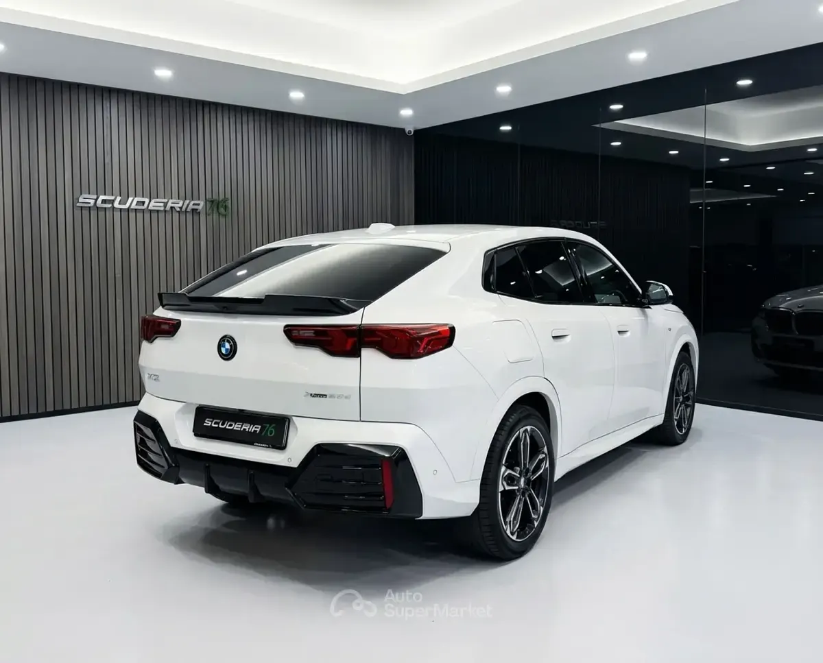 Usata BMW X2 M Sport 150 CV (110 kW) 2025 Alpine white SUV
