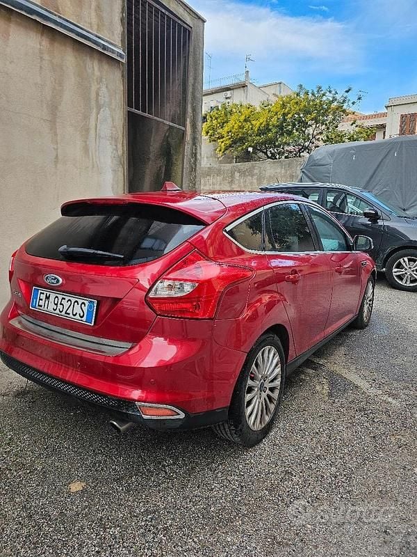 Usata Ford Focus 150 CV (110 kW) 2012 Berlina