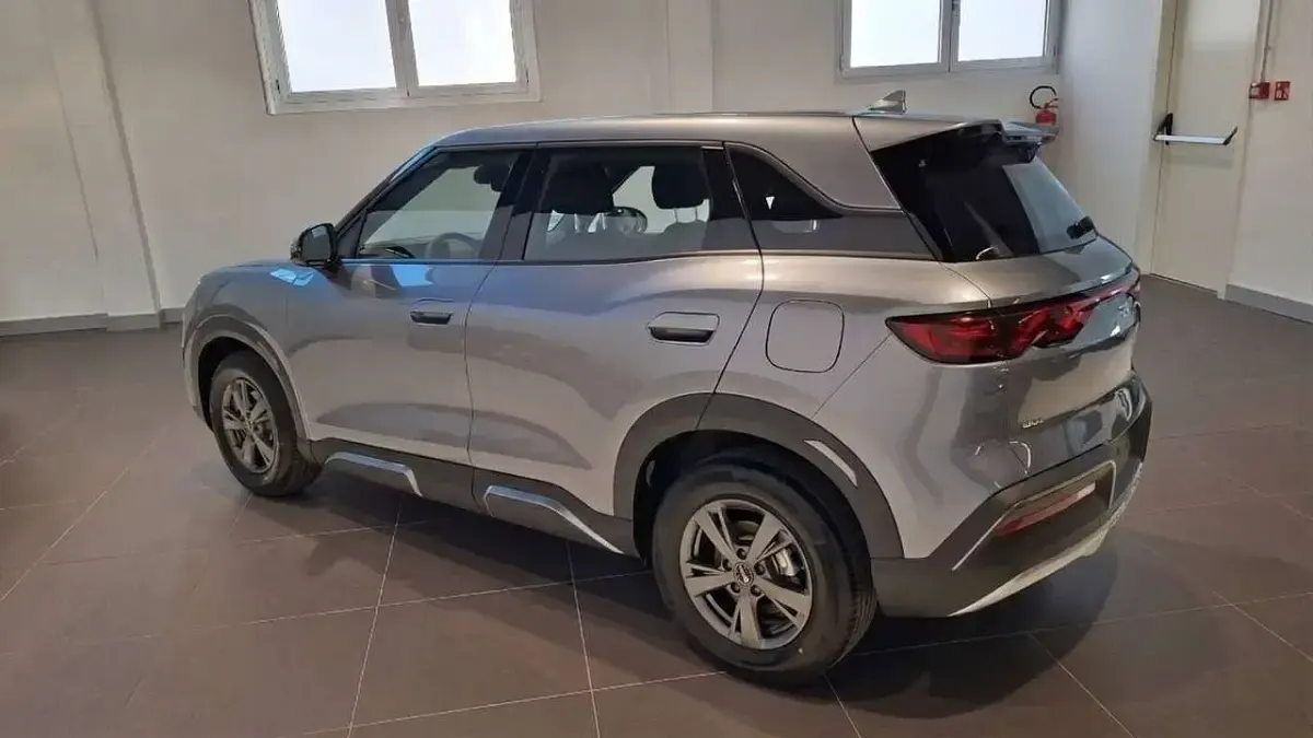 Nuova BYD Atto 2 Active 98 CV (72 kW) 2026 Obsidian black SUV