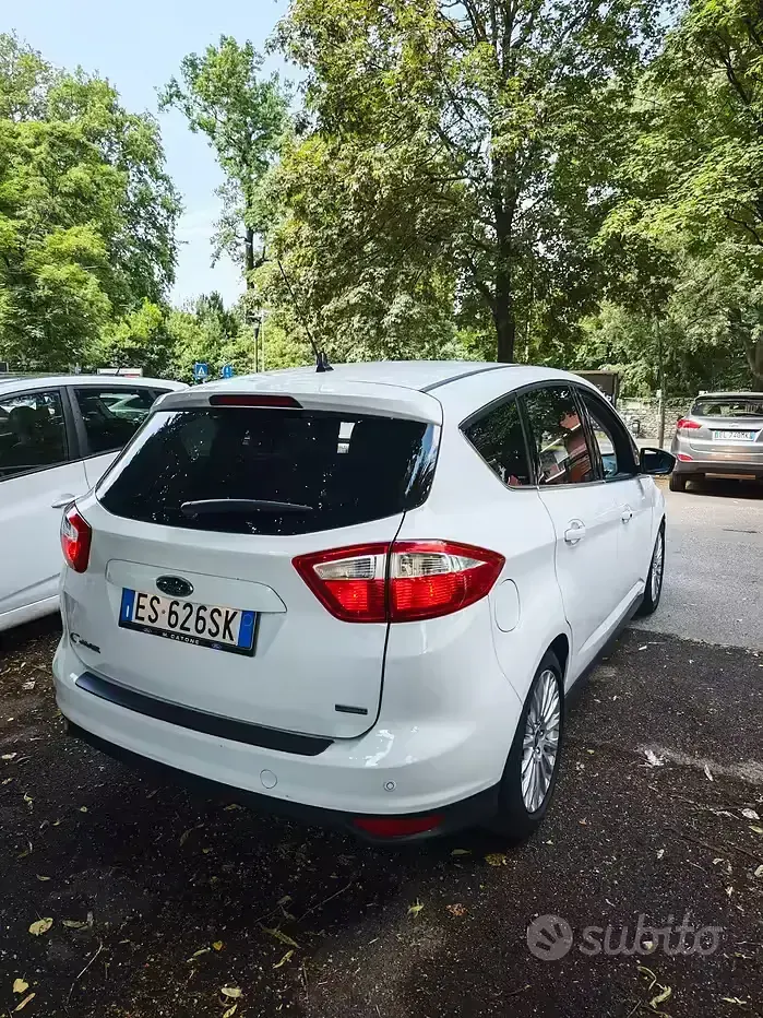 Usata Ford C-MAX Titanium 101 CV (74 kW) 2013 Bianco Monovolume