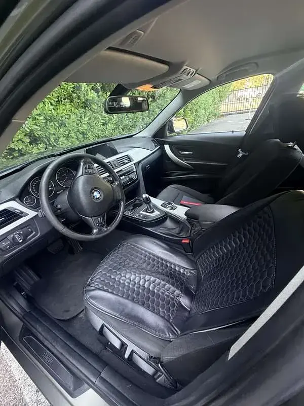 Usata BMW 318 Sport Line 150 CV (110 kW) 2017 Station wagon