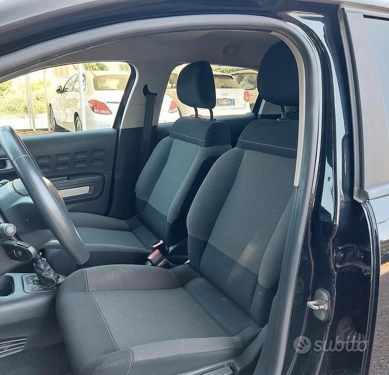 Usata Citroën C3 102 CV (75 kW) 2018 Nero Berlina