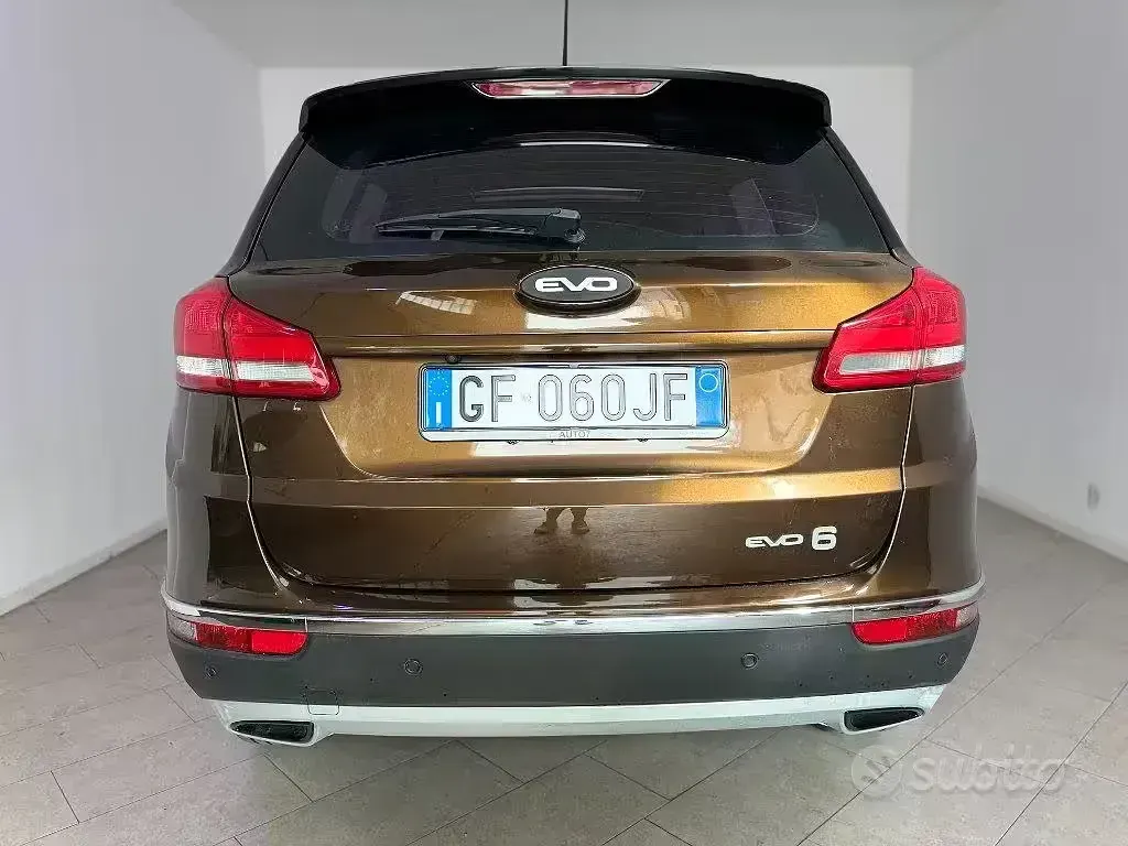 Usata EVO Evo 6 150 CV (110 kW) 2021 Marrone SUV