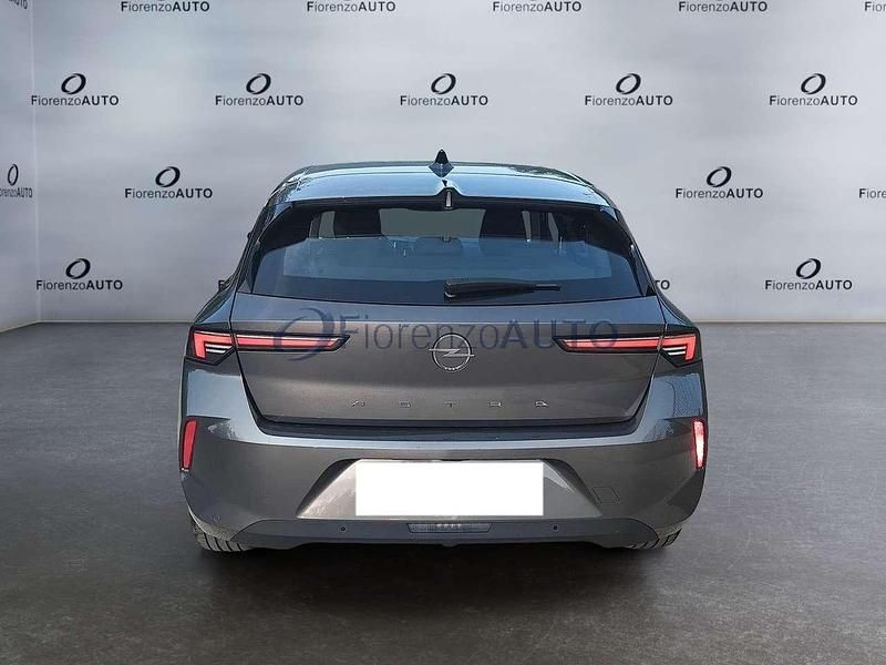 Usata Opel Astra Edition 110 CV (80 kW) 2023 Grigio Berlina