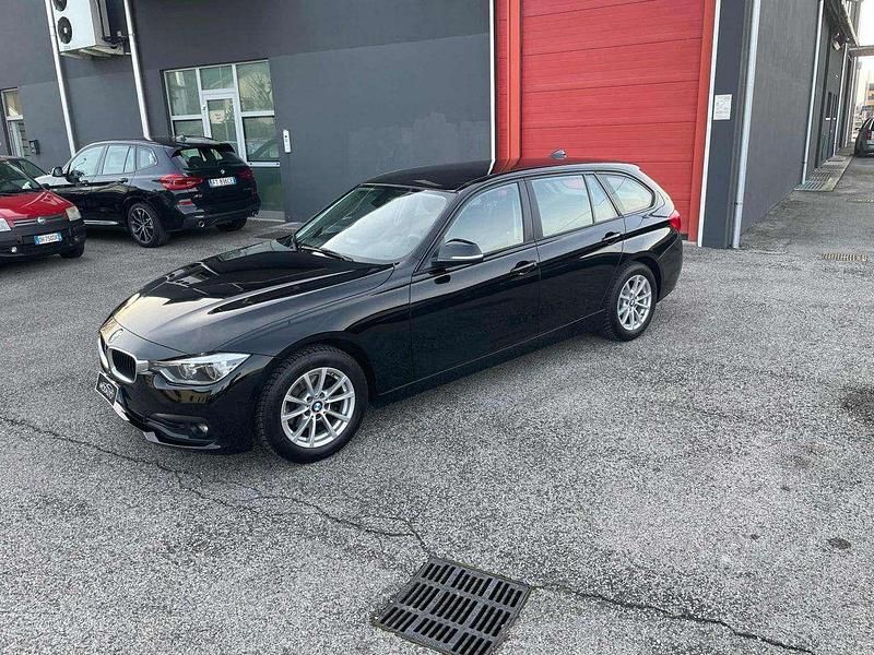 Usata BMW 316 Advantage 116 CV (85 kW) 2018 Nero Station wagon