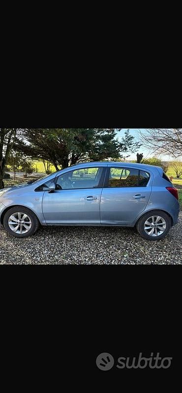 Usata Opel Corsa 2014 Utilitaria