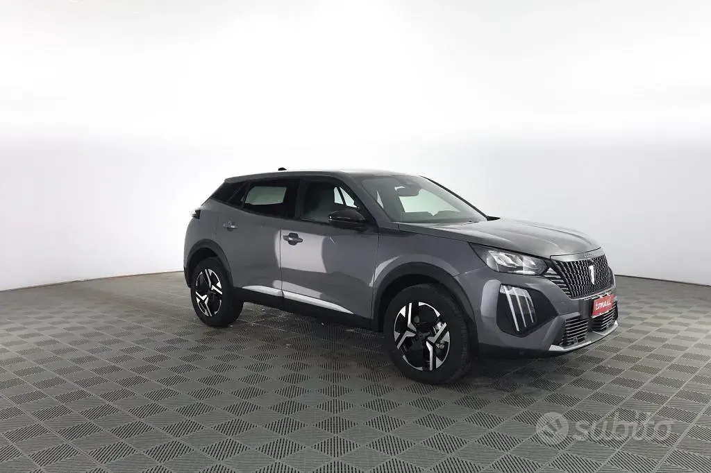 Nuova Peugeot 2008 Allure 101 CV (74 kW) 2026 Grigio SUV