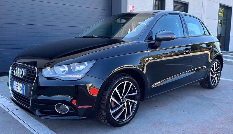 Usata Audi A1 Sportback Admired 90 CV (66 kW) 2015 Nero Utilitaria