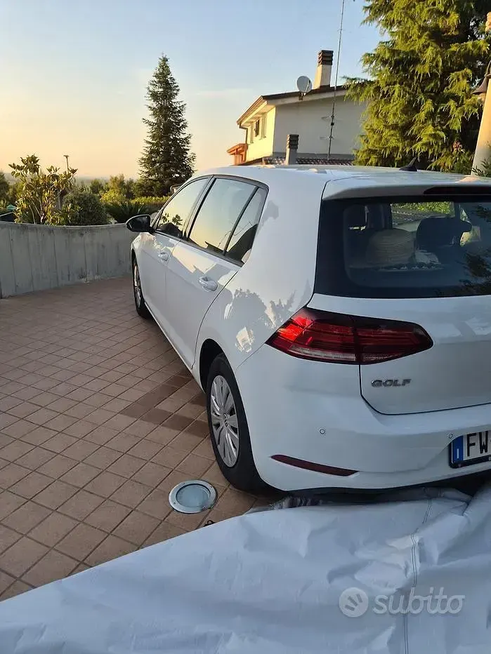Usata VW Golf VII 115 CV (84 kW) 2019 Bianco Berlina