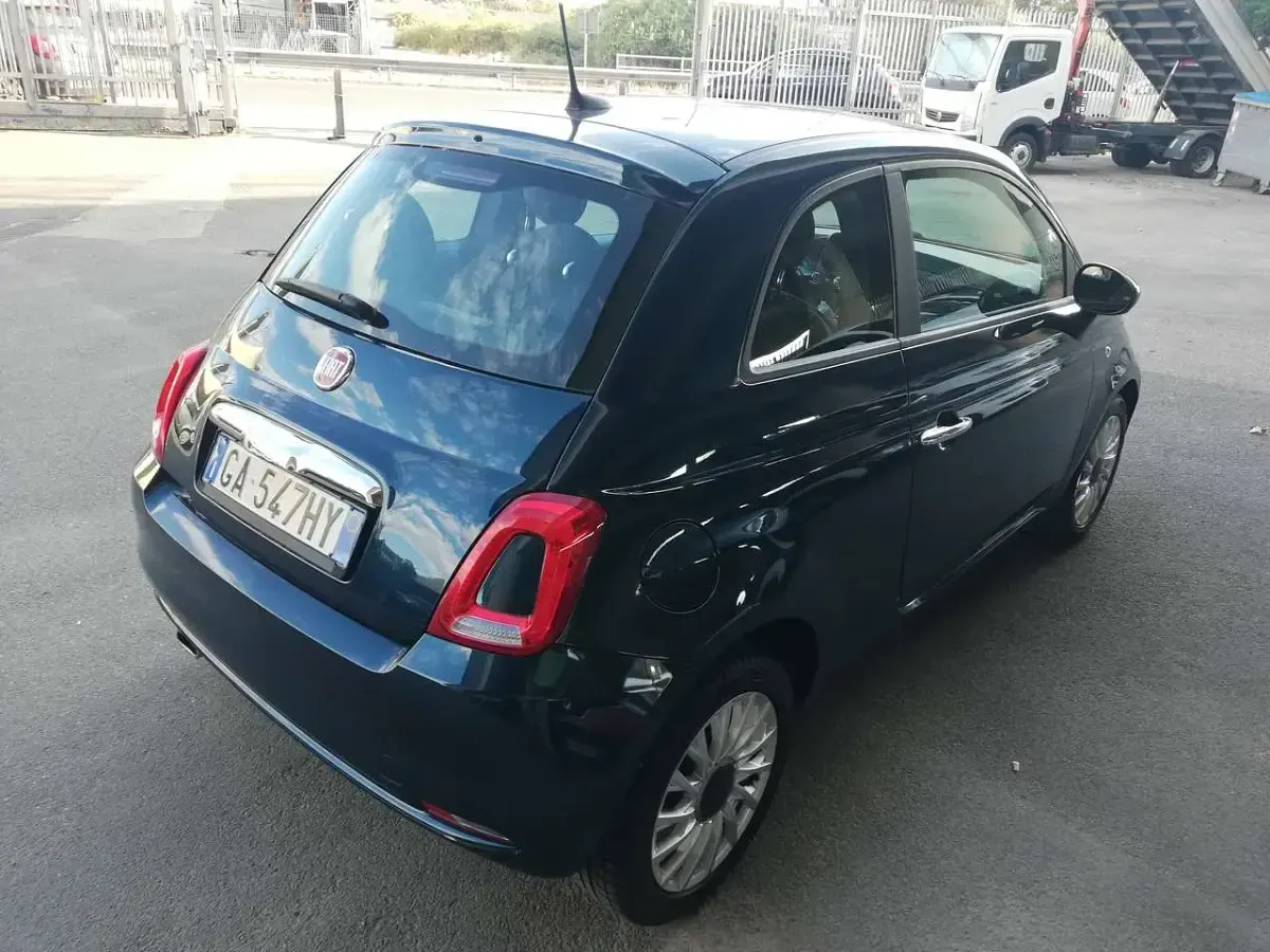 Usata Fiat 500 69 CV (50 kW) 2020 Blu/azzurro Utilitaria