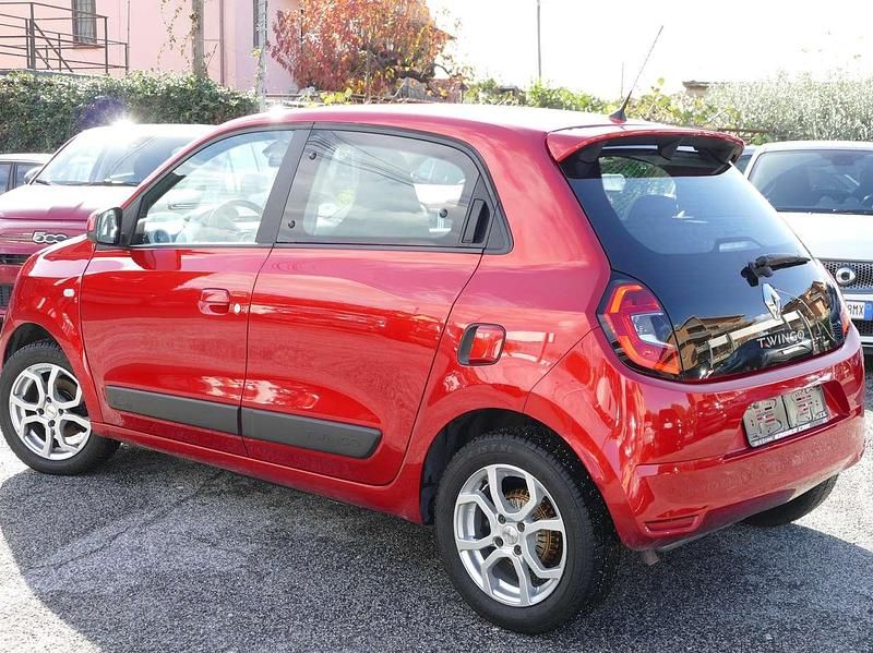 Usata Renault Twingo LIMITED 65 CV (47 kW) 2021 Other Utilitaria