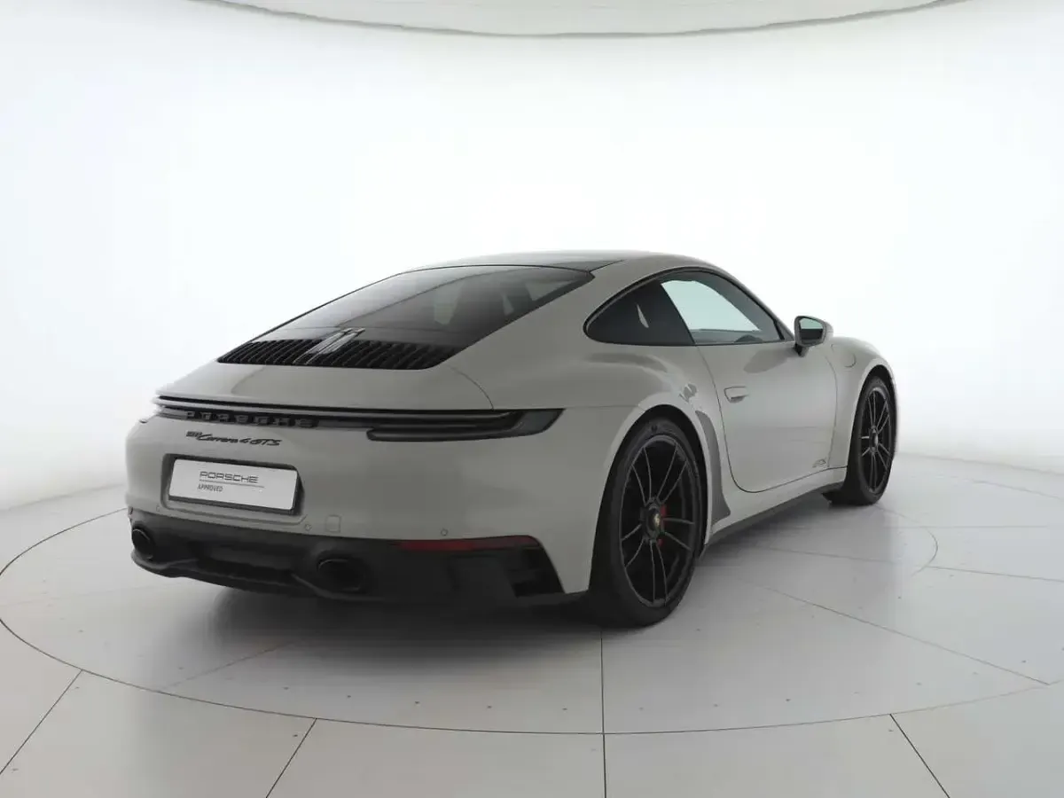 Usata Porsche 911 Carrera GTS 480 CV (353 kW) 2023 Gesso Coupé