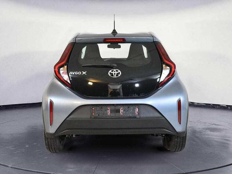 Usata Toyota Aygo X Active 72 CV (52 kW) 2025 Nero SUV
