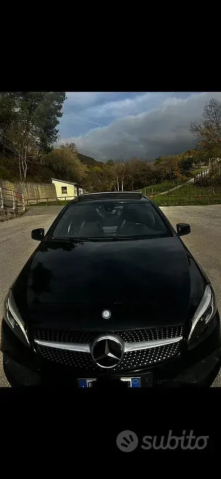 Usata Mercedes A200 Premium 136 CV (100 kW) 2016 Nero Utilitaria