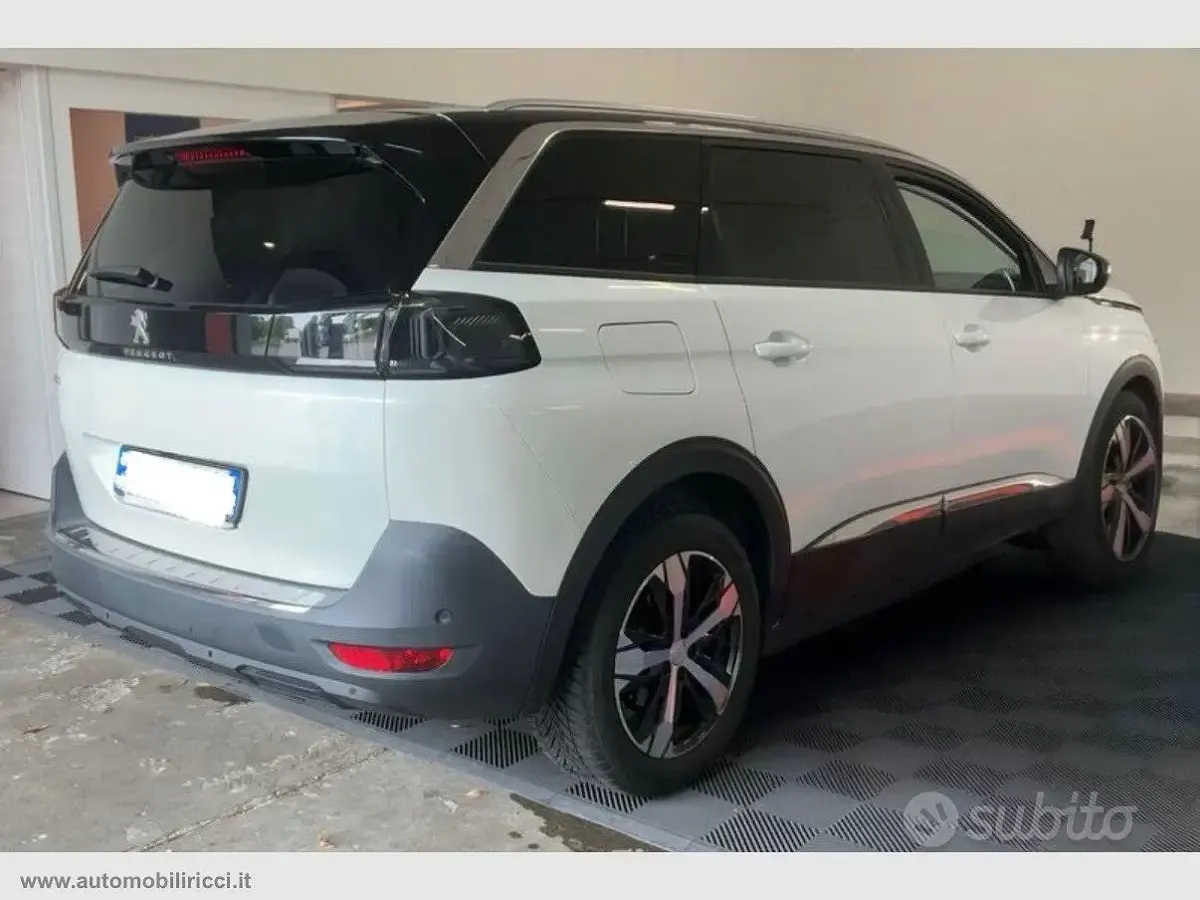 Occasion Peugeot 5008 Allure 131 ch (96 kW) 2021 Blanc SUV