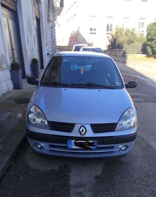 Usata Renault Clio II 58 CV (42 kW) 2004 Berlina