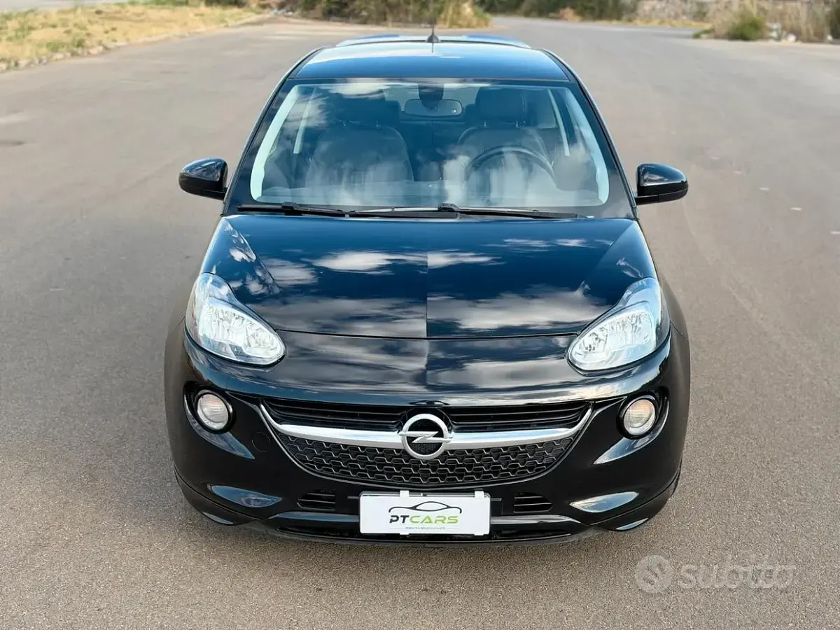 Usata Opel Adam Edition 150 CV (110 kW) 2017 Nero Utilitaria