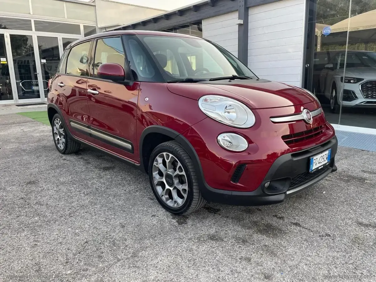 Usata Fiat 500L Trekking 95 CV (69 kW) 2016 Rosso Monovolume