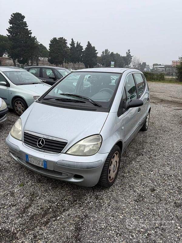 Usata Mercedes A170 Classic 95 CV (69 kW) 2003 Grigio Berlina