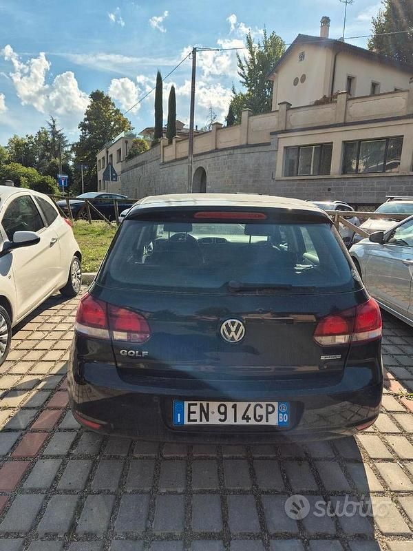 Usata VW Golf VII 102 CV (75 kW) 2012 Berlina