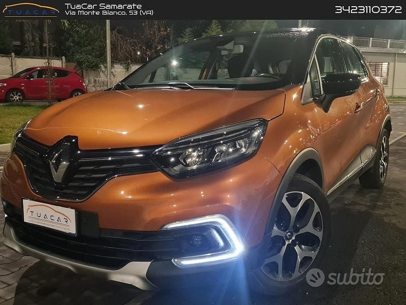 Usata Renault Captur Intens 89 CV (65 kW) 2017 Arancione SUV
