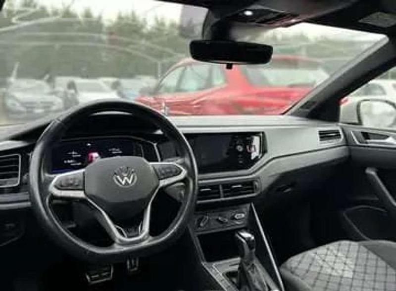 Usata VW Taigo R-line 110 CV (80 kW) 2023 Ascot grey SUV