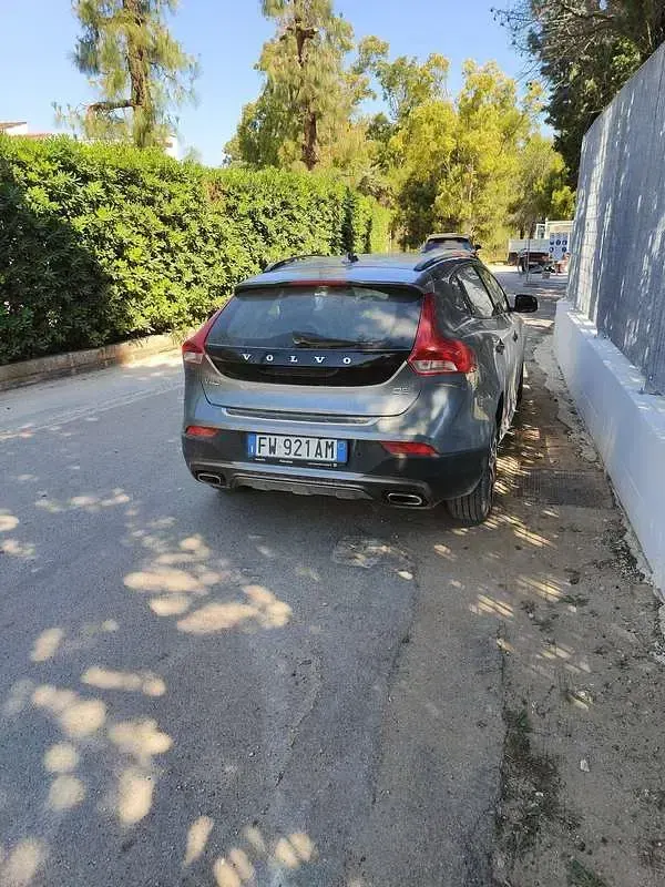 Usata Volvo V40 CC Kinetic 114 CV (83 kW) 2015 Station wagon