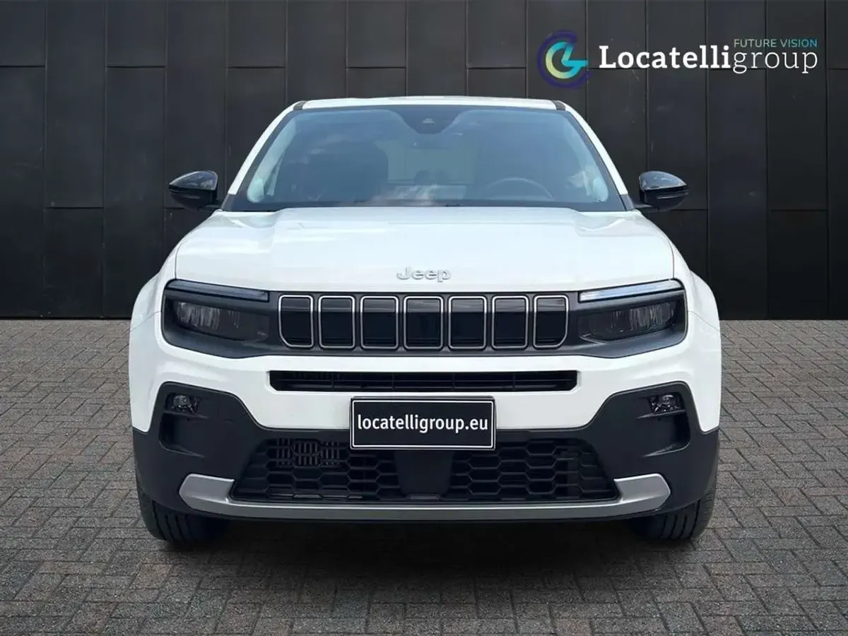 Usata Jeep Avenger Altitude 101 CV (74 kW) 2024 Bianco SUV