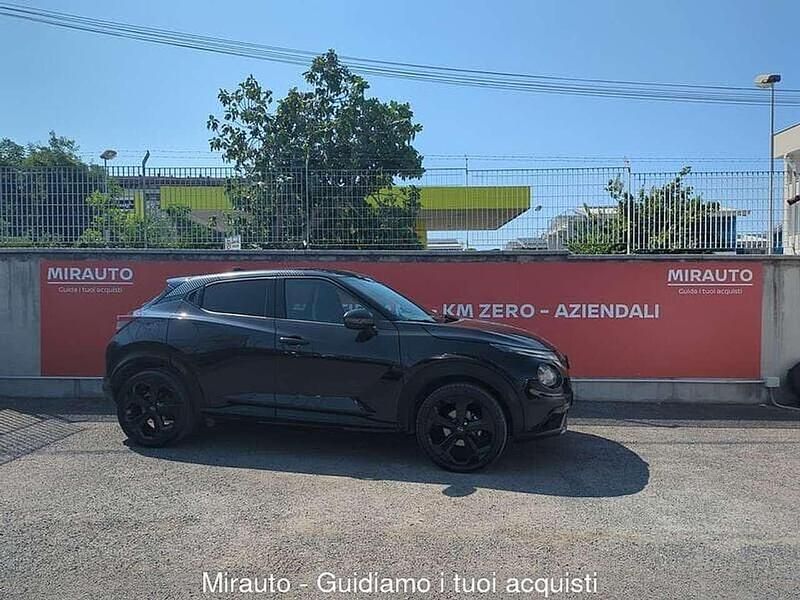 Nero Usata 2023 Nissan Juke SUV | 23.900 € (Buon prezzo) - Immagine 1/4