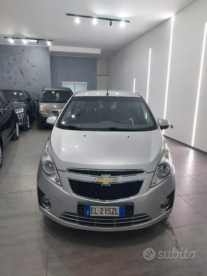 Usata Chevrolet Spark LS 65 CV (47 kW) 2012 Grigio Utilitaria