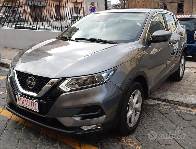 Usata Nissan Qashqai 115 CV (84 kW) 2020 Grigio SUV