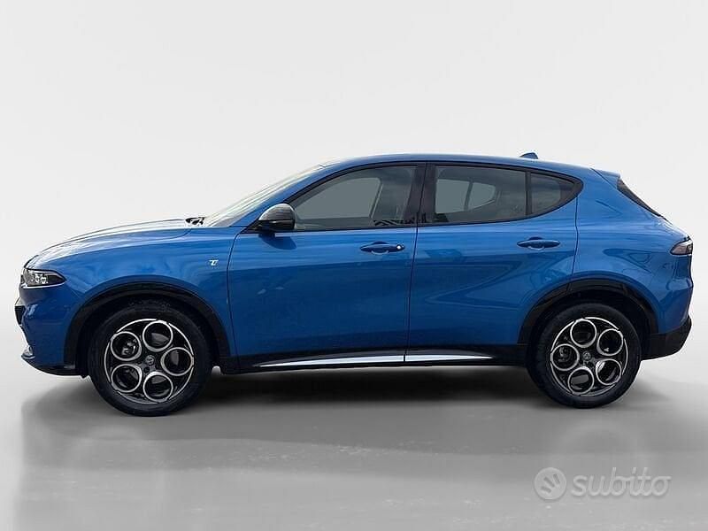 Begagnad Alfa Romeo Tonale Ti 131 HK (96 kW) 2024 Blå SUV