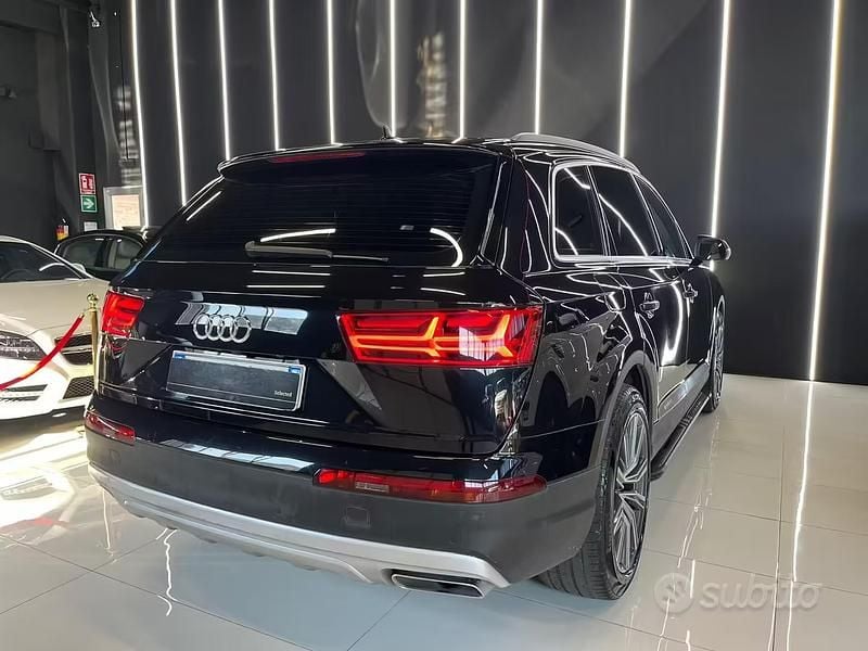 Usata Audi Q7 Business 231 CV (169 kW) 2018 Nero SUV