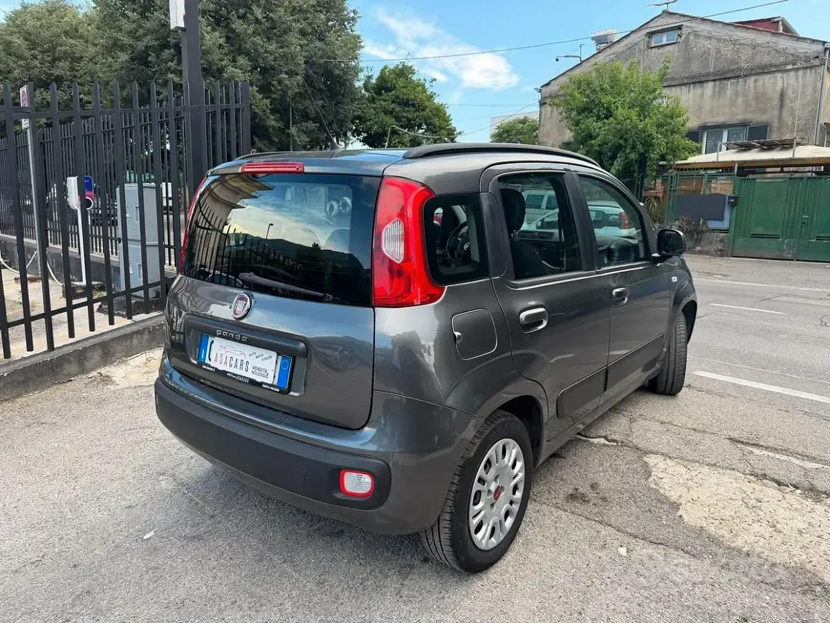 Usata Fiat Panda 69 CV (50 kW) 2021 Grigio Utilitaria