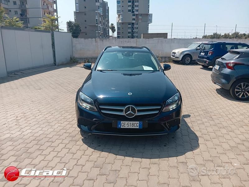Gebraucht Mercedes C180 Business 122 PS (89 kW) 2021 Blau Kombi