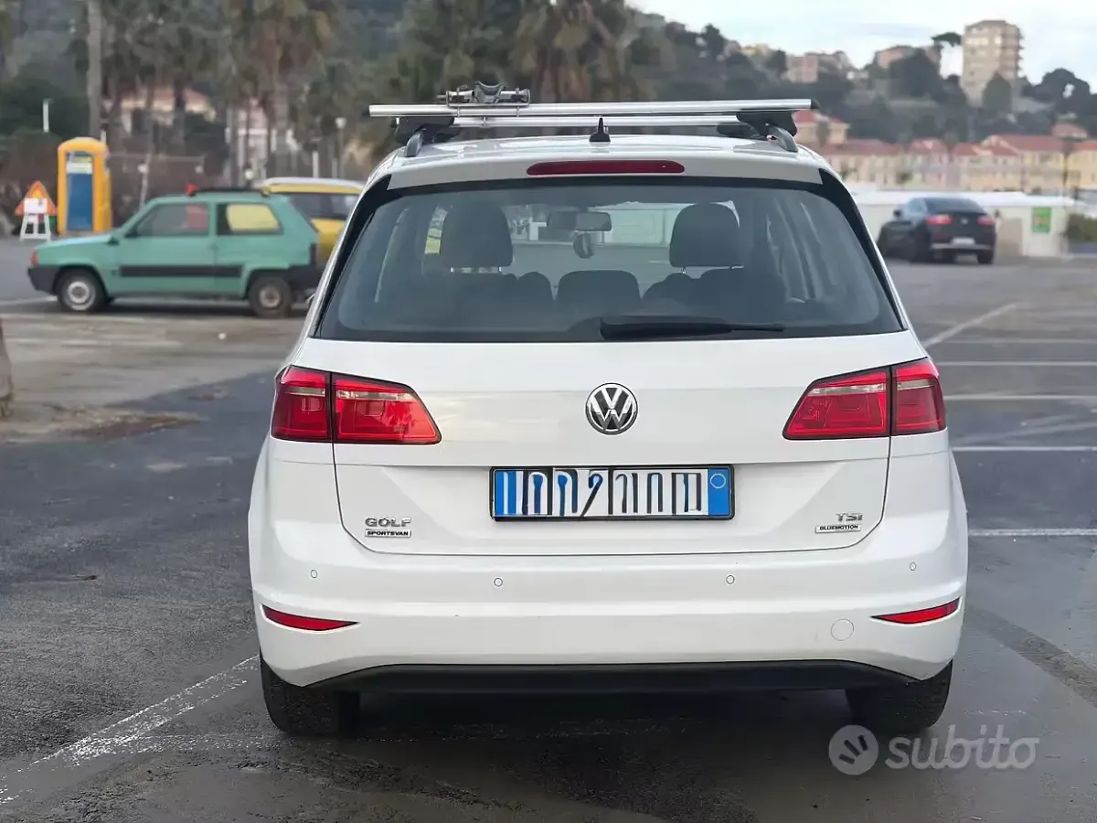 Usata VW Golf Sportsvan 85 CV (62 kW) 2016 Monovolume