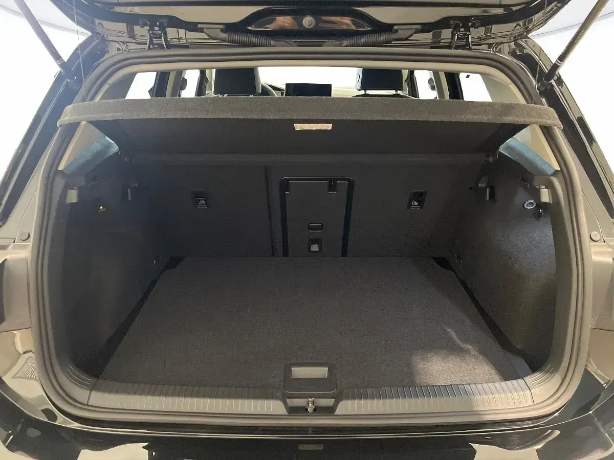 Usata VW Golf VIII Goal 116 CV (85 kW) 2025 Nero Berlina