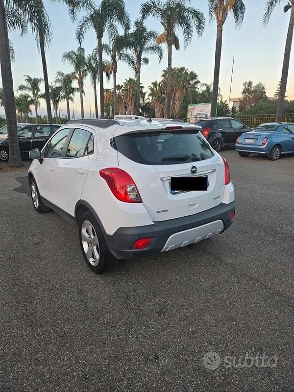 Usata Opel Mokka Cosmo 140 CV (102 kW) 2014 Bianco SUV