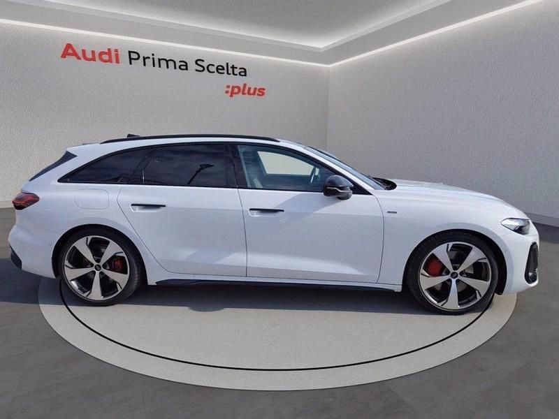 Nuova Audi A5 S-Line 299 CV (219 kW) 2025 Nero Station wagon