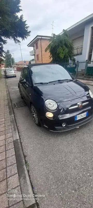 Usata Abarth 500C Custom 140 CV (102 kW) 2014 Cabrio