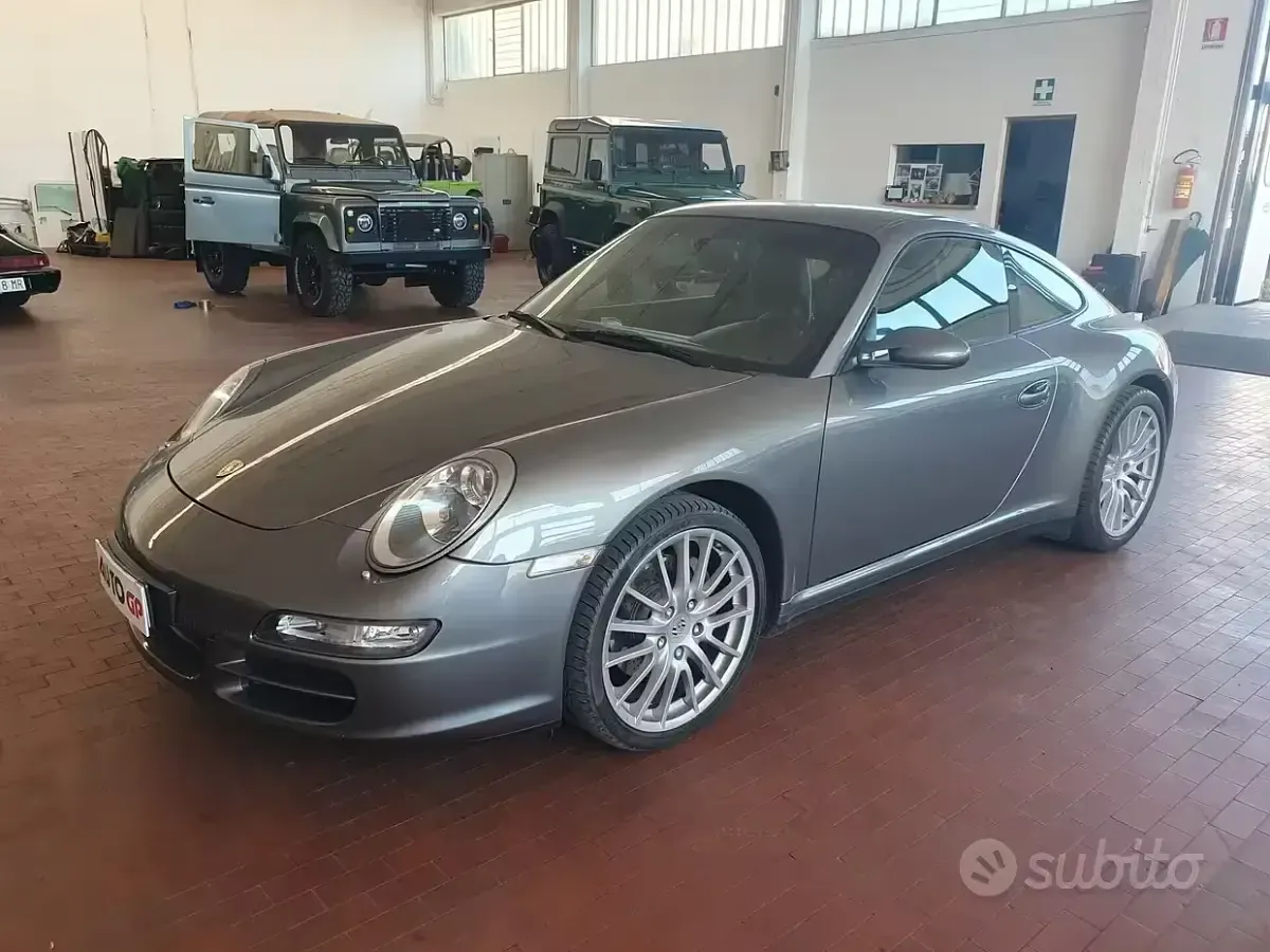 Usata Porsche 911 Carrera 4 325 CV (239 kW) 2007 Grigio Coupé