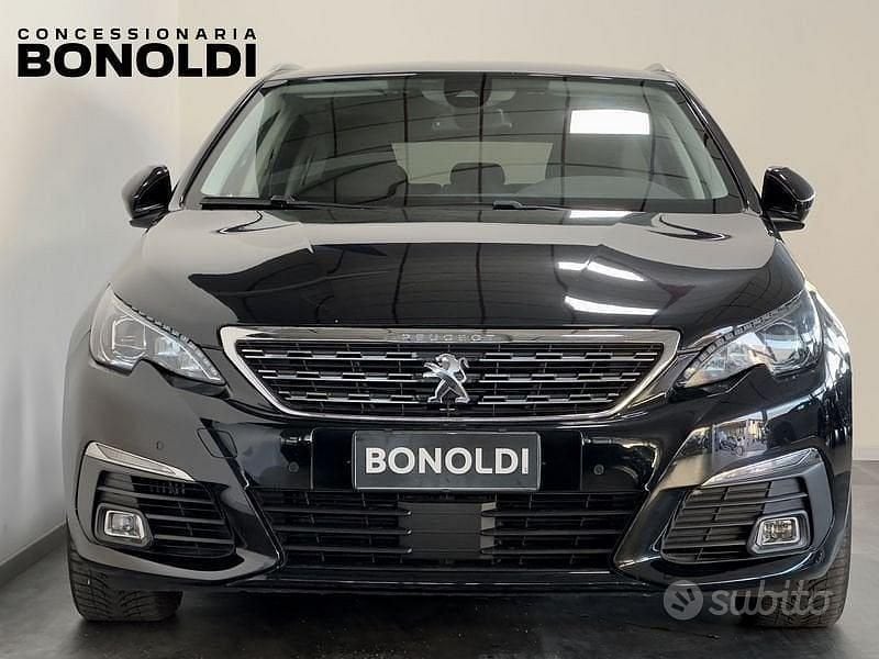 Occasion Peugeot 308 Allure 131 ch (96 kW) 2021 Noir Break