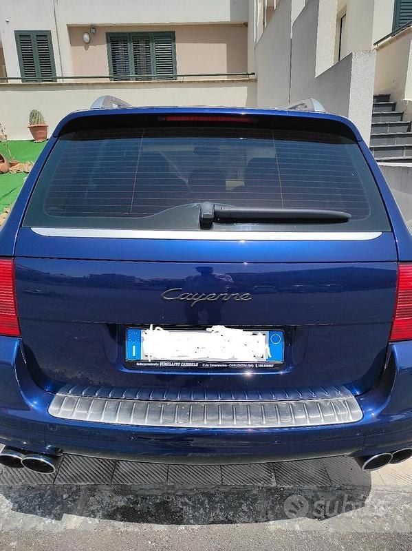 Usata Porsche Cayenne 250 CV (183 kW) 2006 Blu SUV