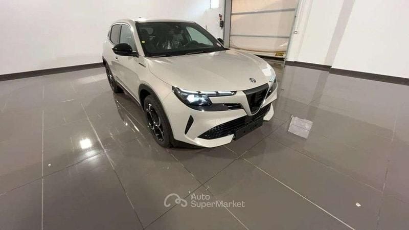 Usata Alfa Romeo Junior Edizione Speciale 136 CV (100 kW) 2024 Bianco SUV