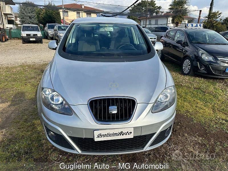 Usata Seat Altea Style 105 CV (77 kW) 2011 Grigio Monovolume