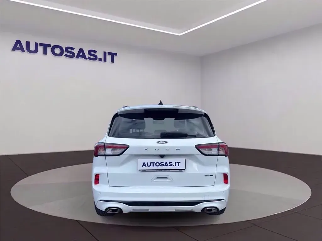 Usata Ford Kuga ST-Line 150 CV (110 kW) 2022 Bianco SUV