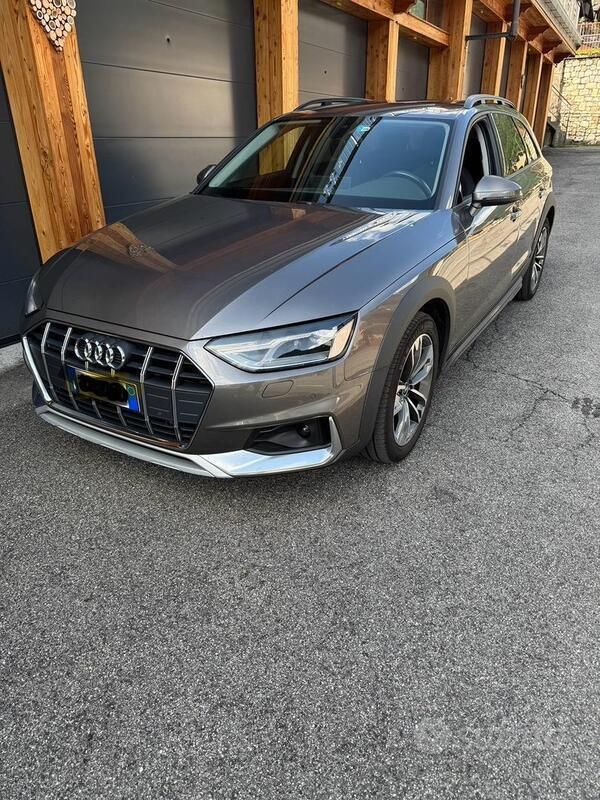 Usata Audi A4 Allroad 150 CV (110 kW) 2022 Grigio Station wagon